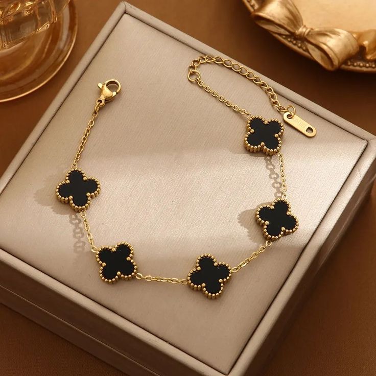 PULSERA TREBOL VAN CLEEF